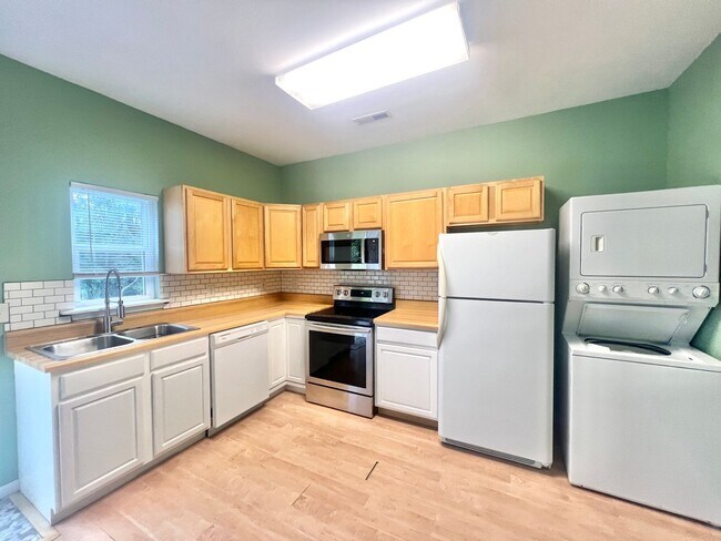 Foto del edificio - "THE TREE HOUSE" 1BR house/ 1 mile to UNCW...