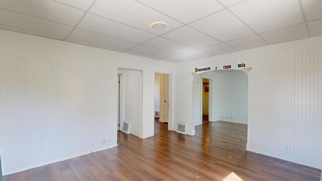 Foto del edificio - 2128 Fordney St