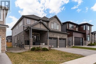 Building Photo - 3597 Carolinia Ct