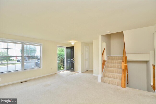 Building Photo - 6603 Briarleigh Way