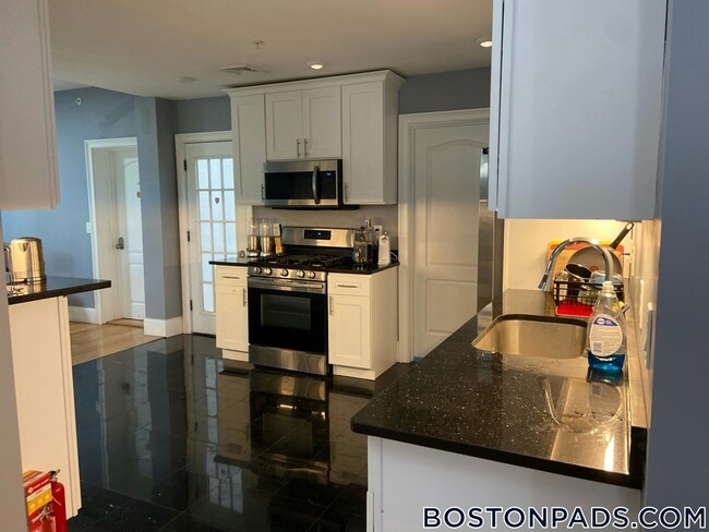 Foto del edificio - 1778 Commonwealth Ave