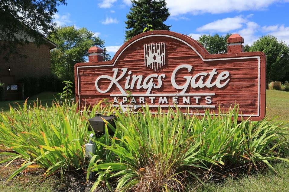 Kings Gate Apartments in Sterling Heights, MI