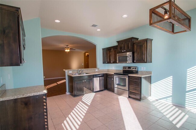 Building Photo - 2029 Matador Ranch Rd