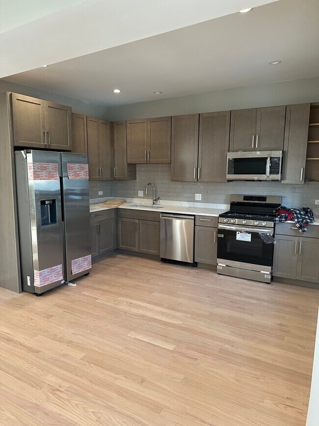 Foto del edificio - 3404 N Lavergne Ave