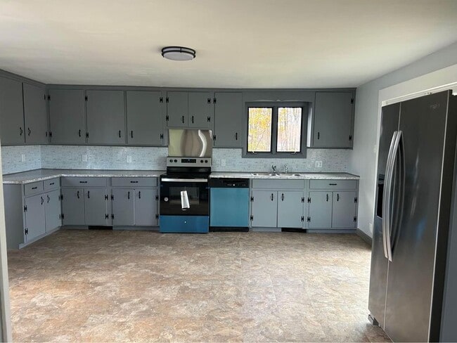 Foto del edificio - 878 1st NH Turnpike