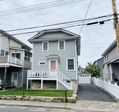 Building Photo - 48 Milesfield Ave