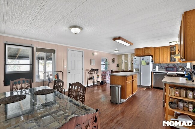 Building Photo - 22900 Co Rd 181