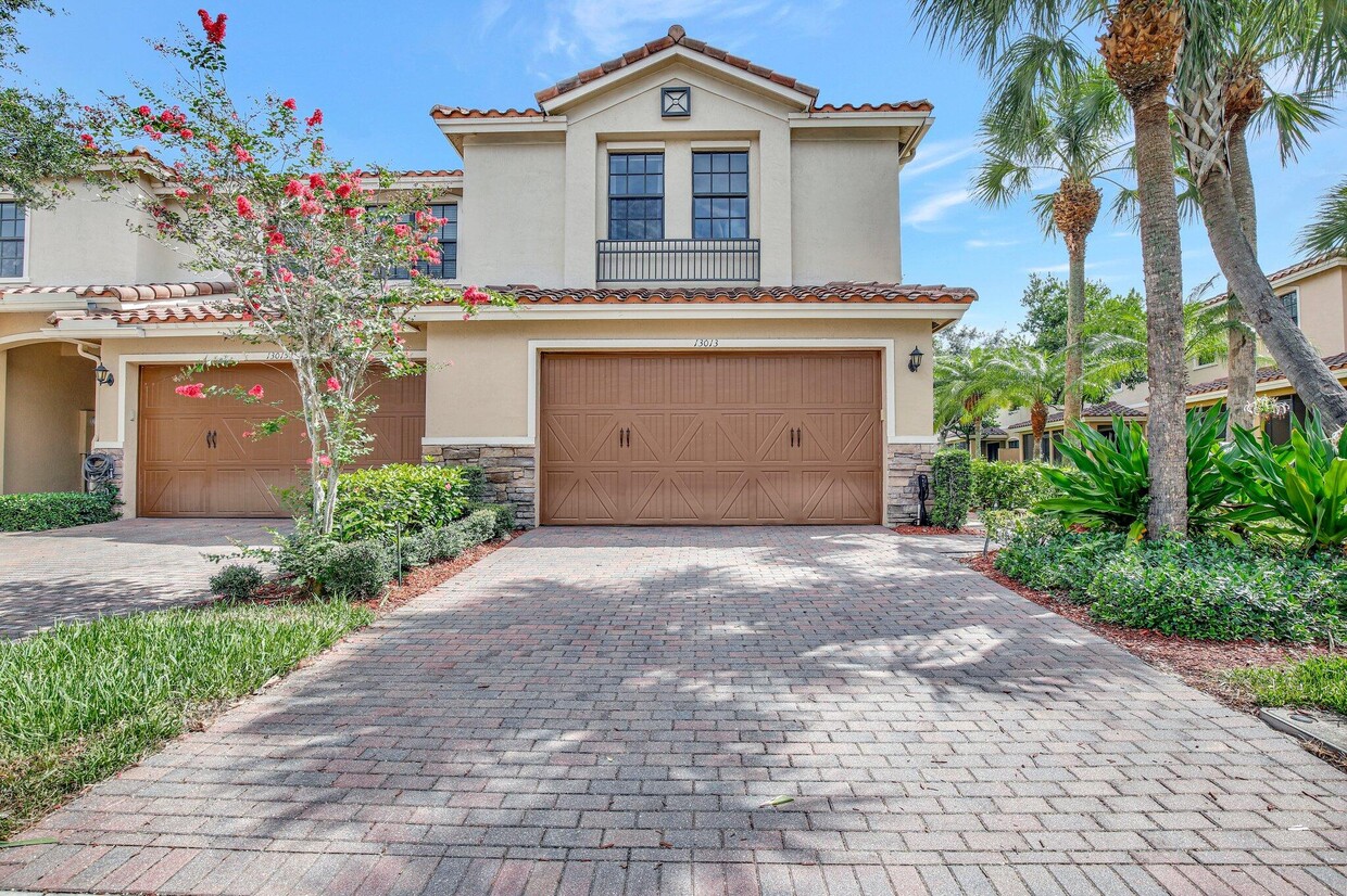 Primary Photo - 13013 Riverwalk Cir S