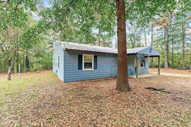 Building Photo - 230 Private Rd 7422