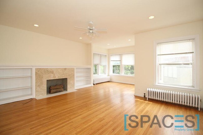 Building Photo - 4810 N Winchester Ave