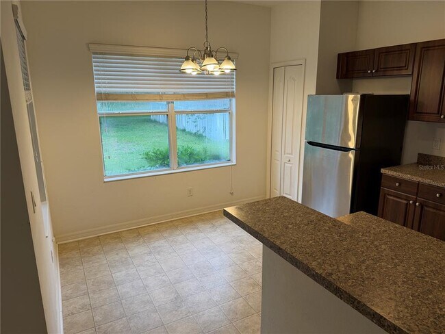 Foto del edificio - 11858 Forest Park Cir