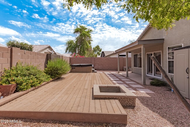 Foto del edificio - 4104 E La Salle St