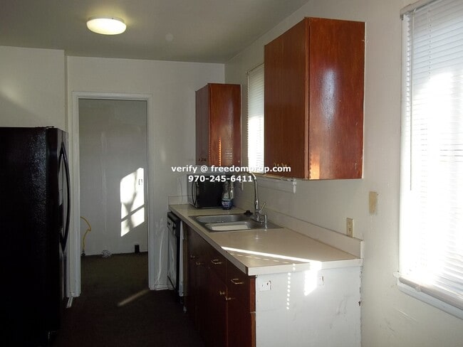 Building Photo - Centrally located in Grand Junction - 4 Be...
