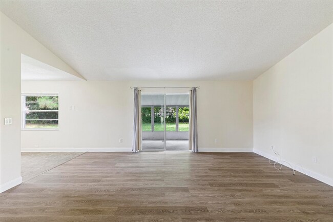 Building Photo - 52 Folson Ln