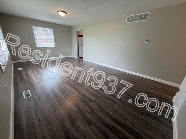Foto del edificio - Completely Updated 3 bed 1 Bath home!