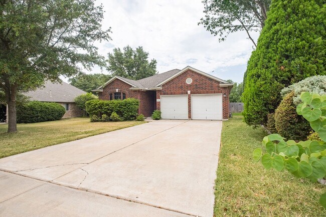 Foto del edificio - 3 Bedroom, 2 Bath home in West Round Rock