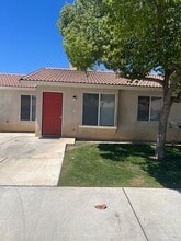 Building Photo - 1218 Reddick Ln