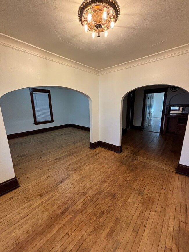 Building Photo - 2229 N 40th St