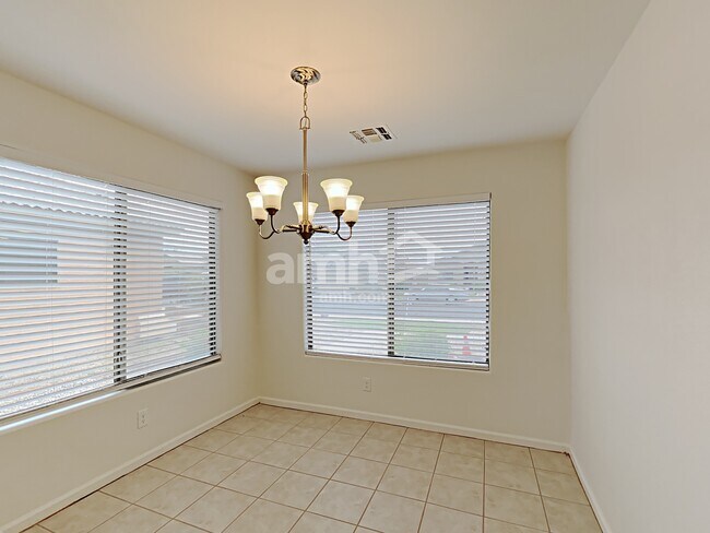 Building Photo - 10240 E Calypso Ave