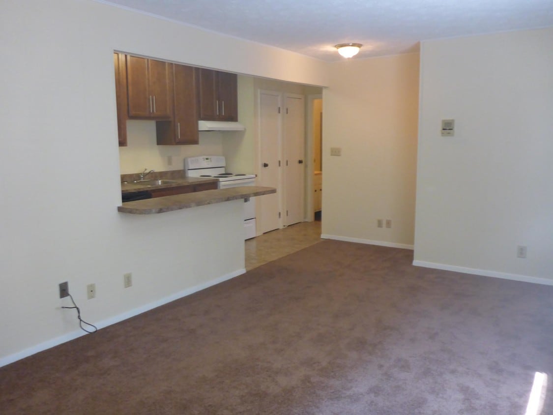 Primary Photo - 1665 6th Ave