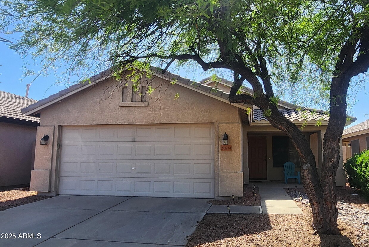 Primary Photo - 20214 N 32nd Pl