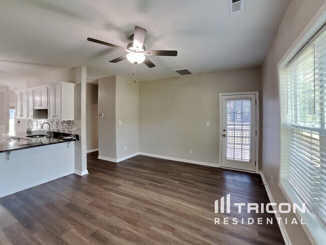 Foto del edificio - 17 S Sunny Dale Dr