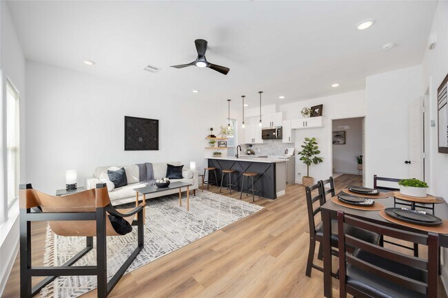 Building Photo - 5809 Senior