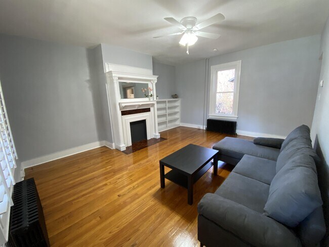 Foto del edificio - 136 N 9th St