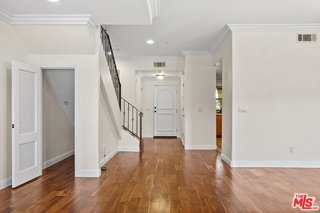 Building Photo - 1050 N Edinburgh Ave