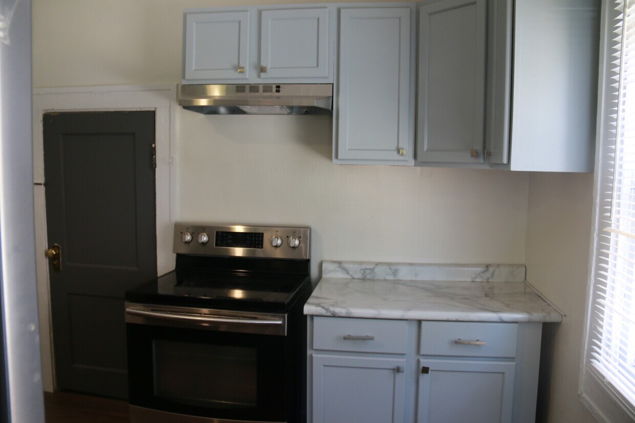 Foto principal - 2035 N Pennsylvania St