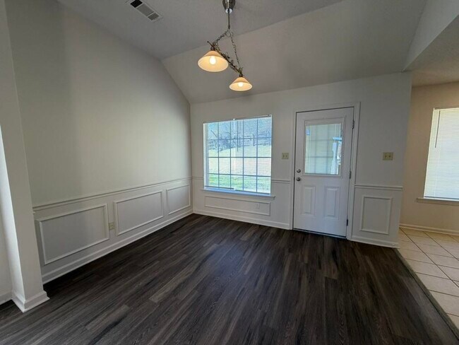 Building Photo - 9289 Morning Garden Cove