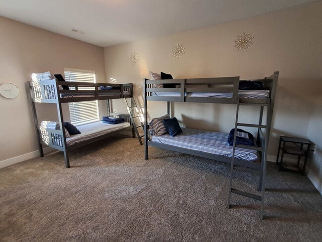 Building Photo - 3982 Malbec Dr