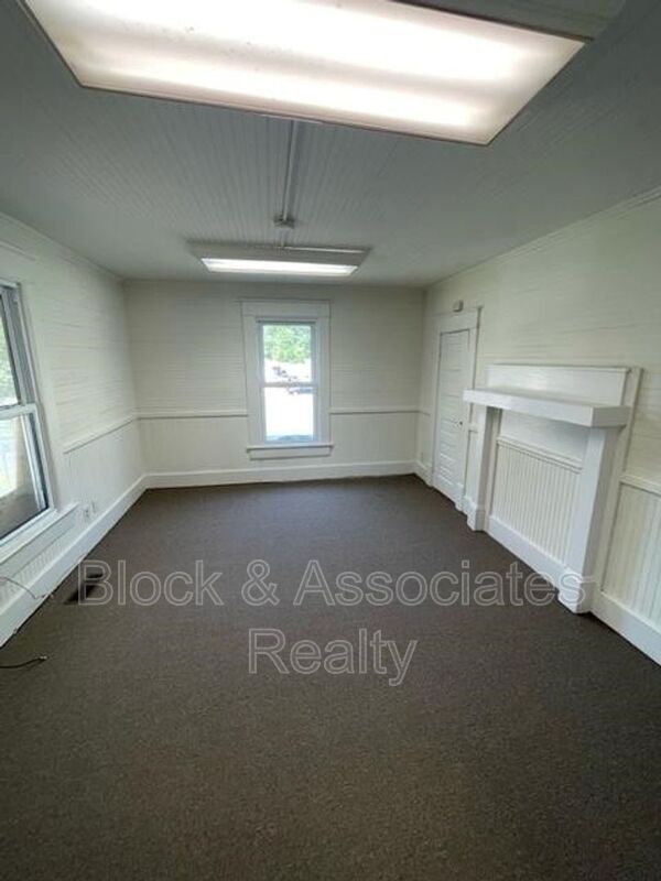 Foto del edificio - 207 E Pritchard St