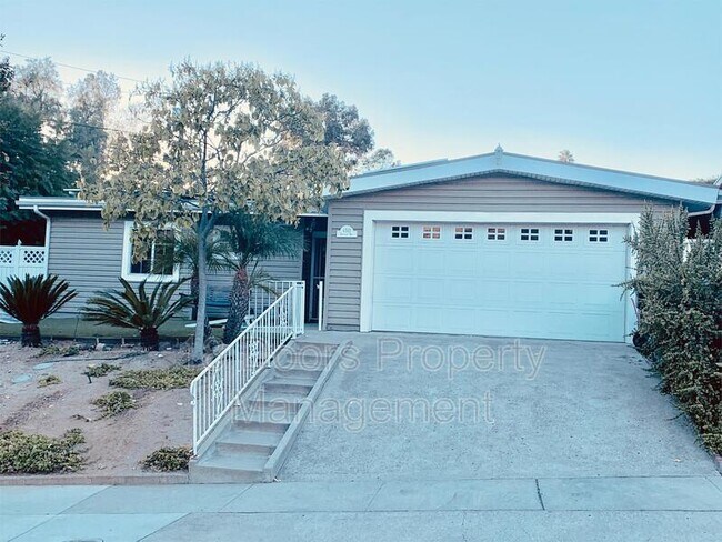 Building Photo - 4510 Revillo Way