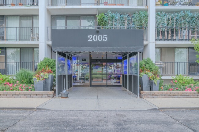 Foto del edificio - 2005 S Finley Rd