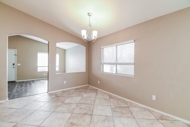 Building Photo - 803 S Chatsworth