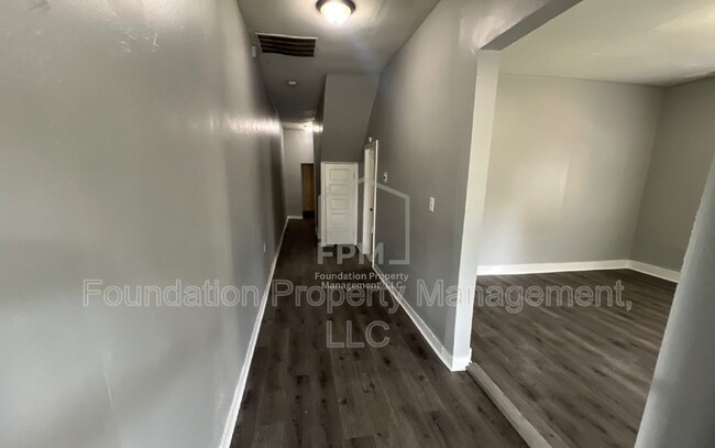 Building Photo - 2632 Harvard Ave