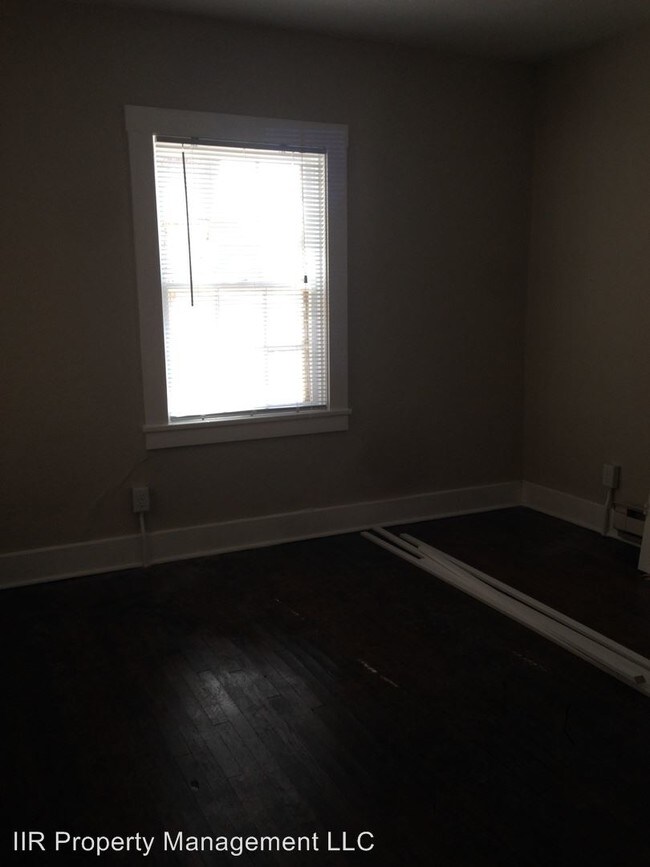 Building Photo - 2 br, 1 bath House - 20 Riverside Dr