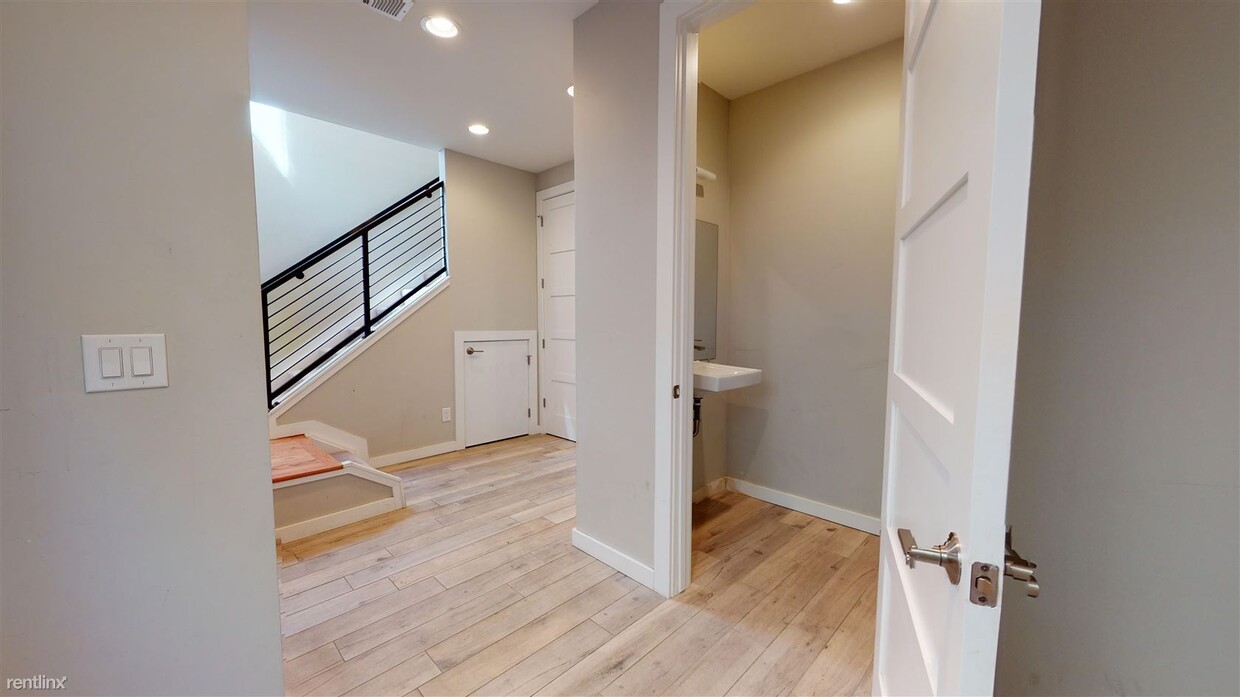 Primary Photo - 4443 Tennyson St