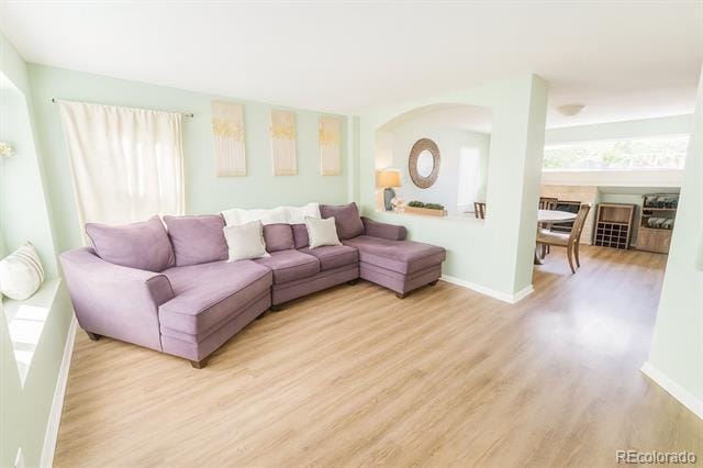 Foto del edificio - 5116 Miriam Ln