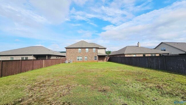Building Photo - 276 Fenrose Dr
