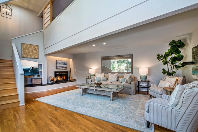 Foto del edificio - 548 San Ysidro Rd