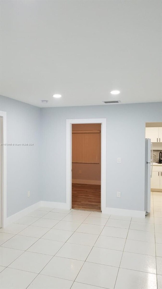 Building Photo - 15260 SW 80th St