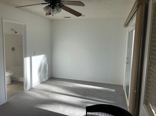 Building Photo - 12589 Nacido Dr