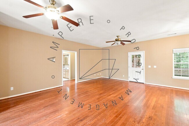 Foto del edificio - 2559 W Arthur Hart St