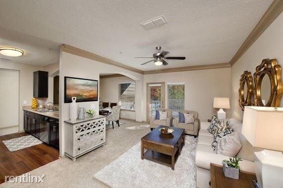 Foto del edificio - 13200 Summit Blvd