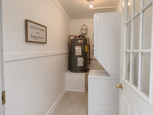 Laundry Room - 3210 Q St