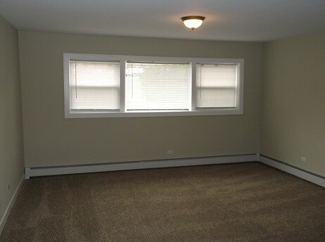 Building Photo - 310 W Dale Dr