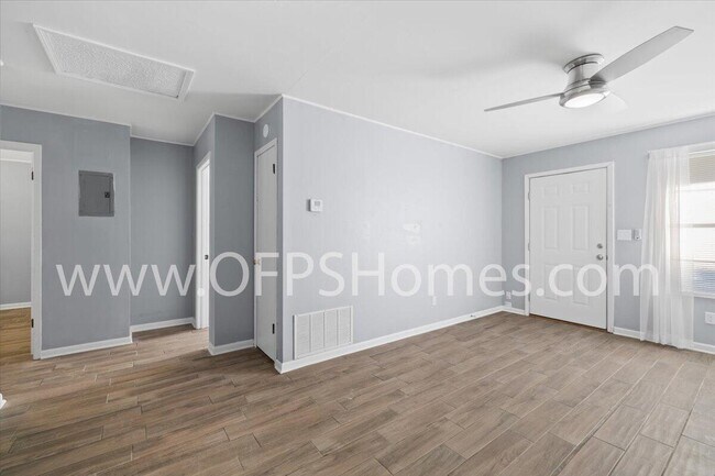 Foto del edificio - 309 E Walnut Ave