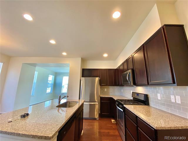 Building Photo - 14803 E Crestridge Dr